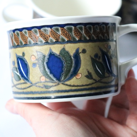 MIKASA Set of 4 Intaglio Arabella Coffee Tea Mugs Brown Blue Flower Ceramic - Picture 6 of 8